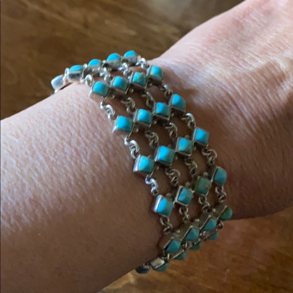 Sterling Silver turquoise stone vintage bracelet - Picture 2 of 8